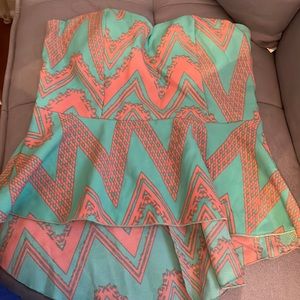 Strapless peplum top